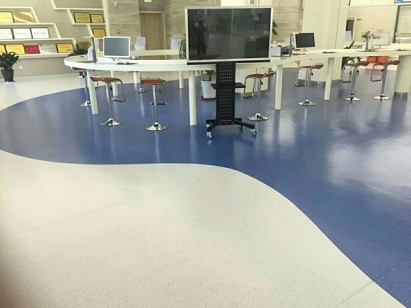 1588051408473522.jpg 1588051408473522.jpg